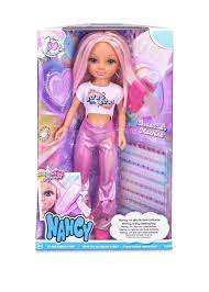 4081a06a85c82ad388f2b790c4ecc2d0 Nancy un giorno con Look Brillante - immagine 1