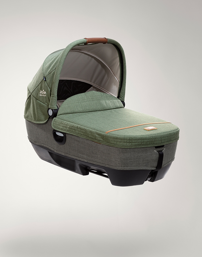 40f1dfe1f71648a07b03cf6fa8198856 Joie Navicella Calmi R129 con parapioggia Pine - immagine 1