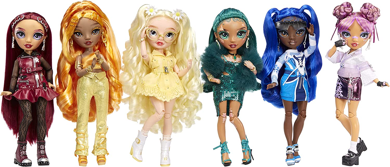 a5cbe6f85a9c218b96966818592e27f8 Rainbow High Delilah Fashion Doll - immagine 1