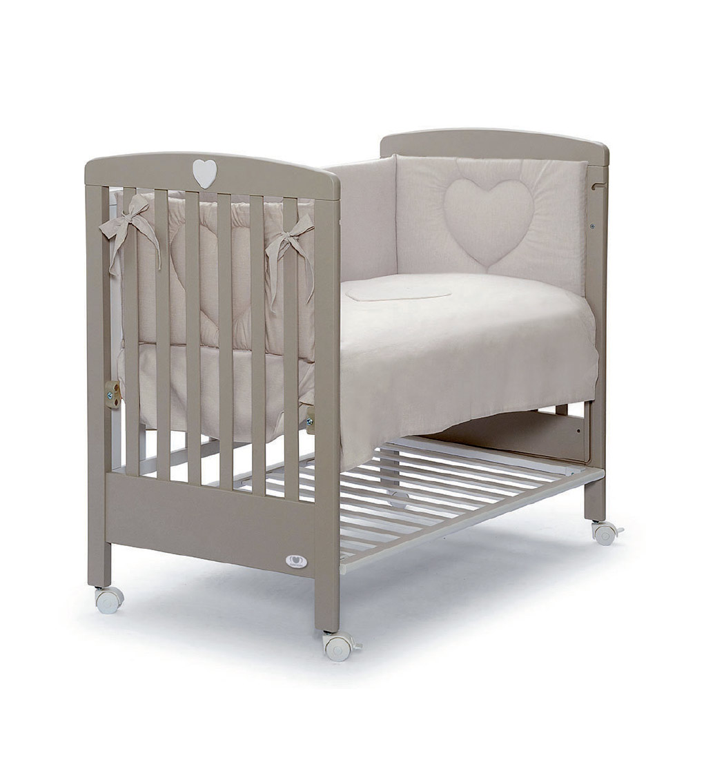 b47f47ac3e9f635497d89162e48be7a8 Cuoricini Letto Cuoricino Tortora c/materasso (Co-sleep function) - immagine 1