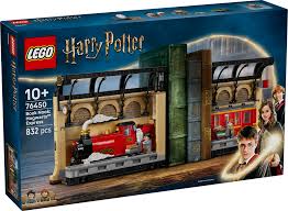 f922bc924c7a6e2e0de6d8a80d4b158e Lego Harry Potter TM Book Nook: Espresso per Hogwarts™ - immagine 1